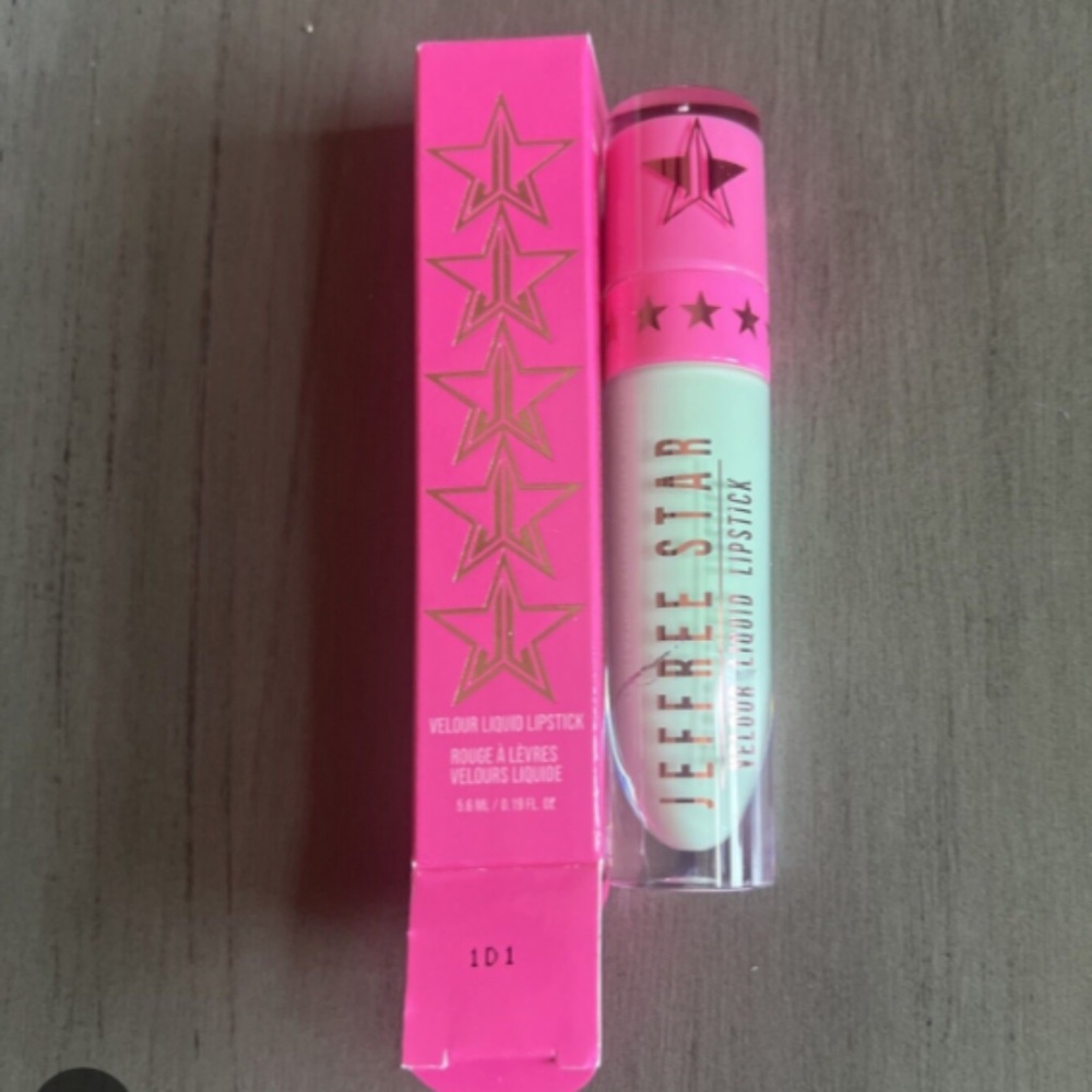 Jeffree Star Velour Liquid Lipstick in High Society 5.6 ml